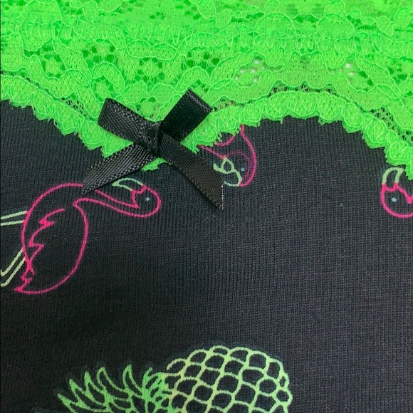 TORRID BLACK TROPICAL NEON GREEN WIDE LACE COTTON - Picture 7 of 8